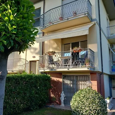 公寓 Casa Mirtillo Lido Di 卡麦奥雷